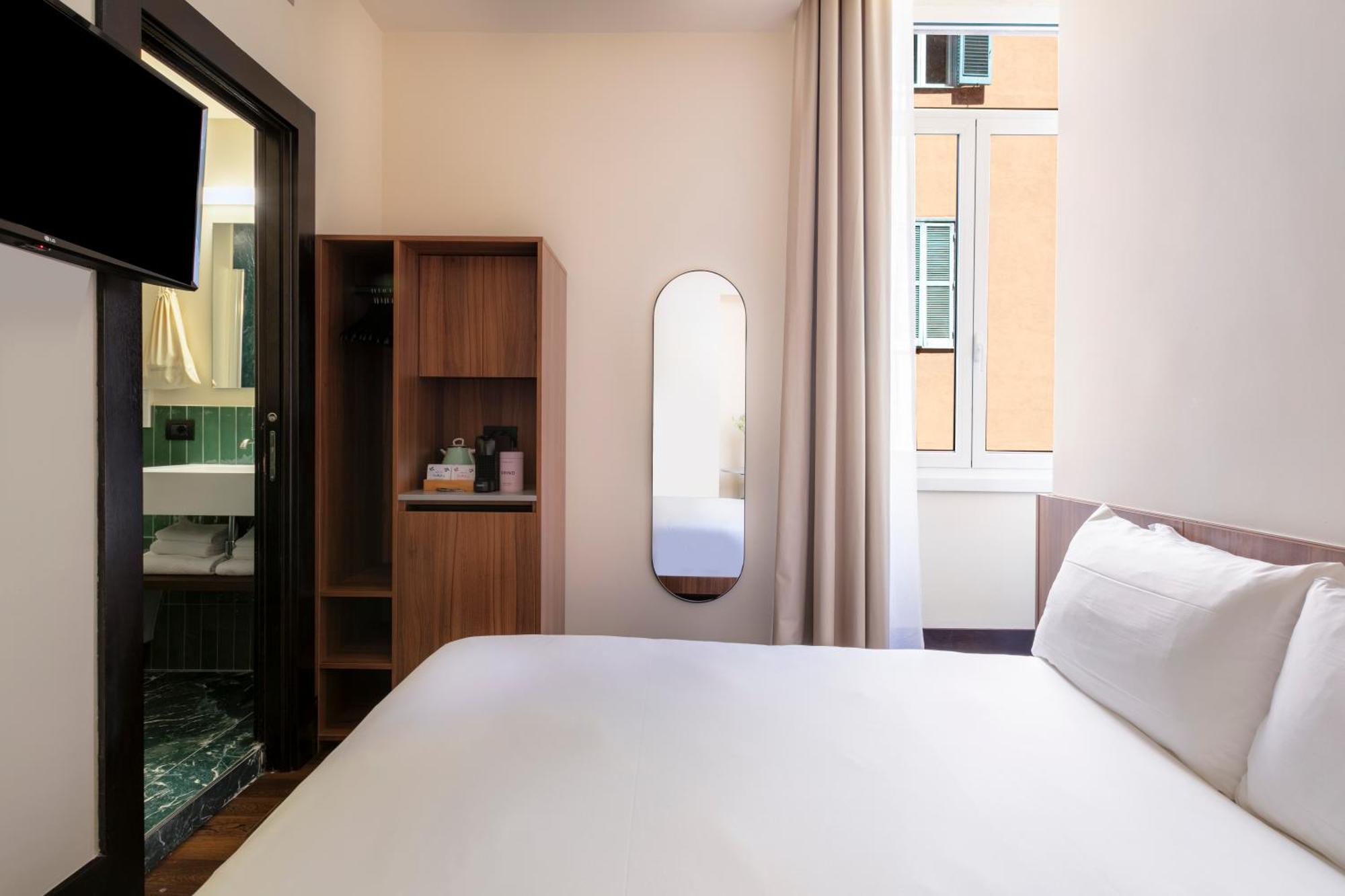 Numa Barberini Aparthotel Rome