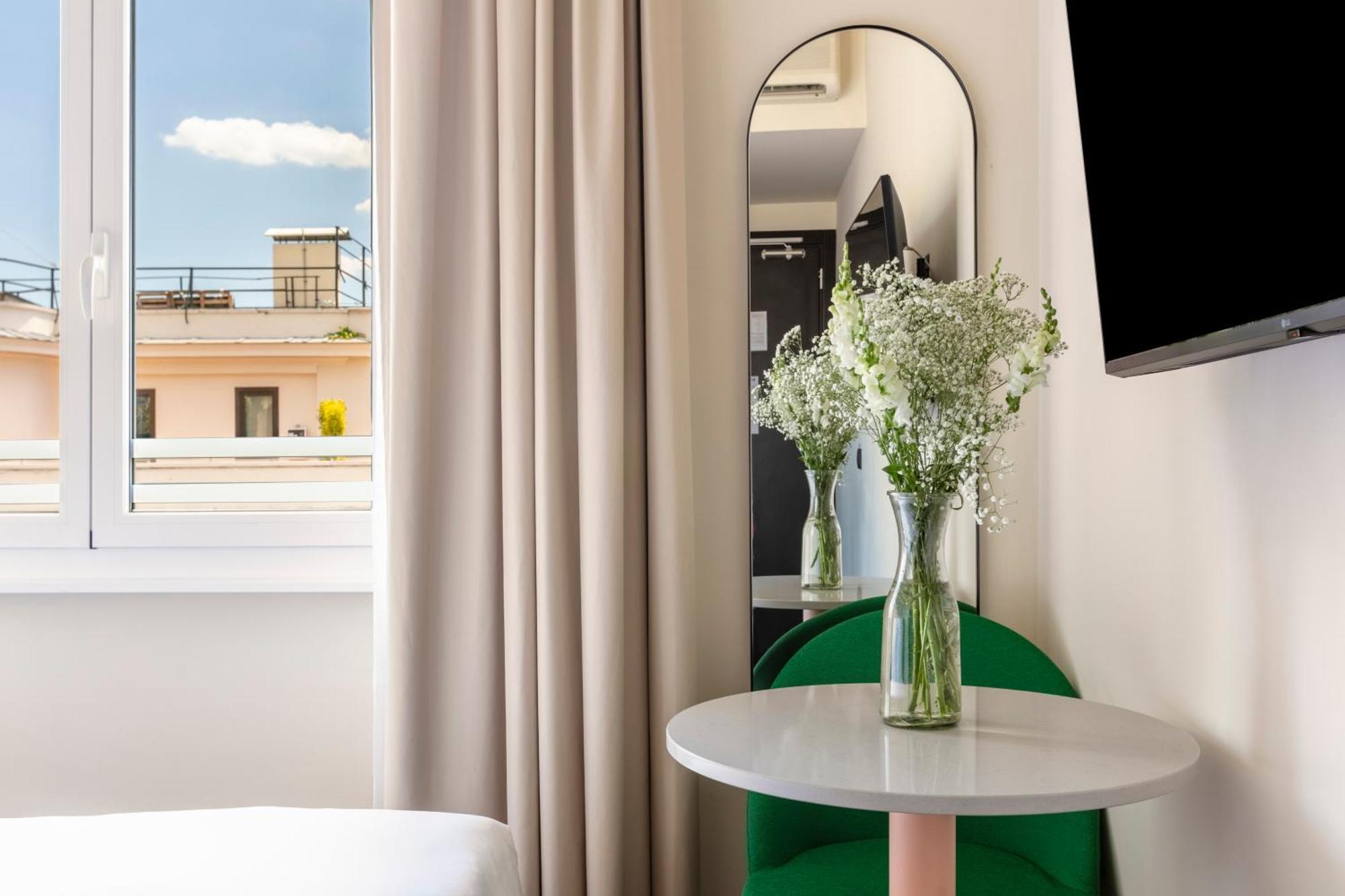 Numa Barberini Apartahotel 4*
